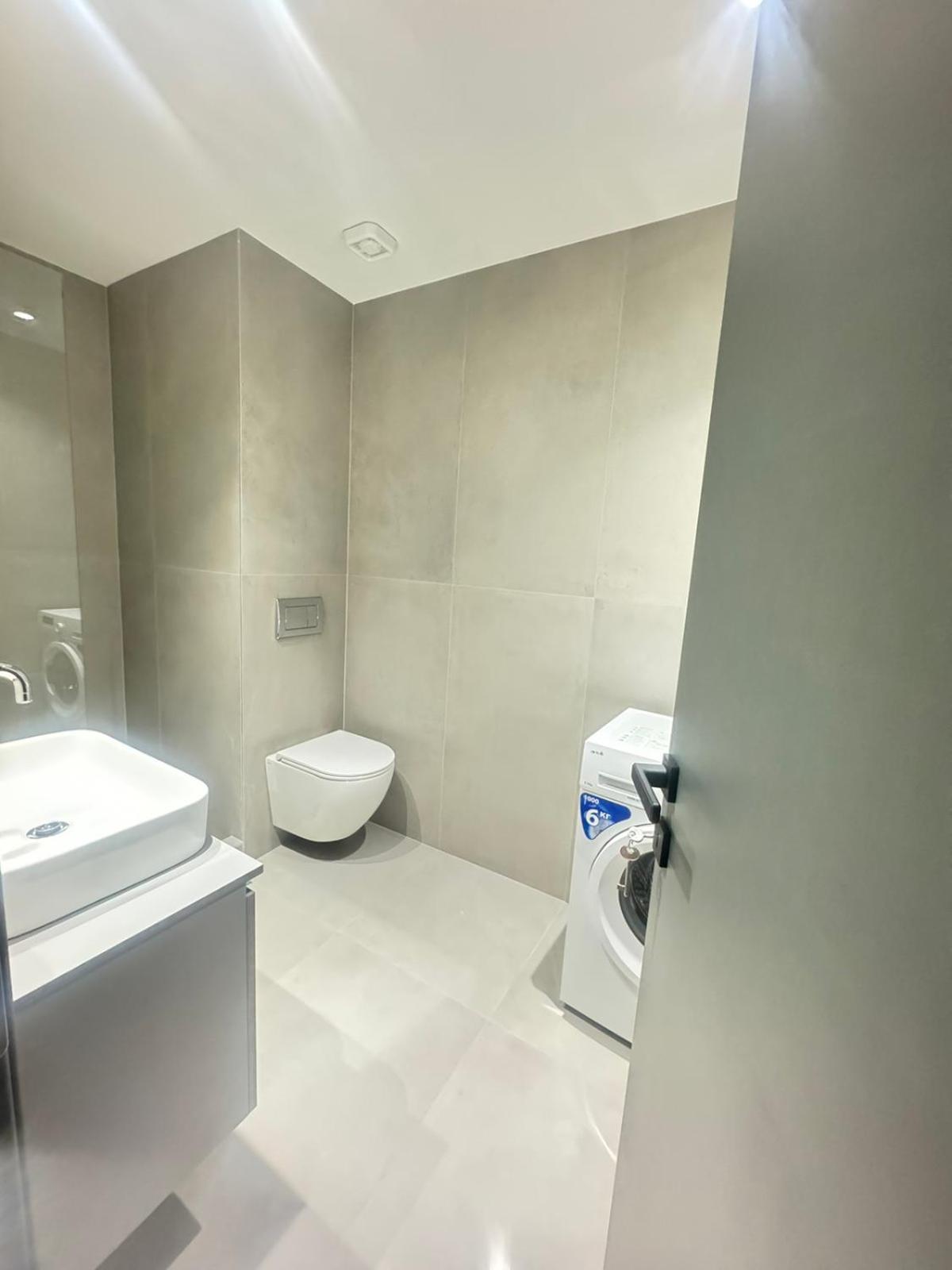 Luna-Your Urban Stay Thessalonique Extérieur photo
